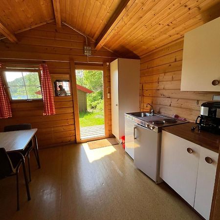 Svindland Camping 克维内斯达尔 外观 照片