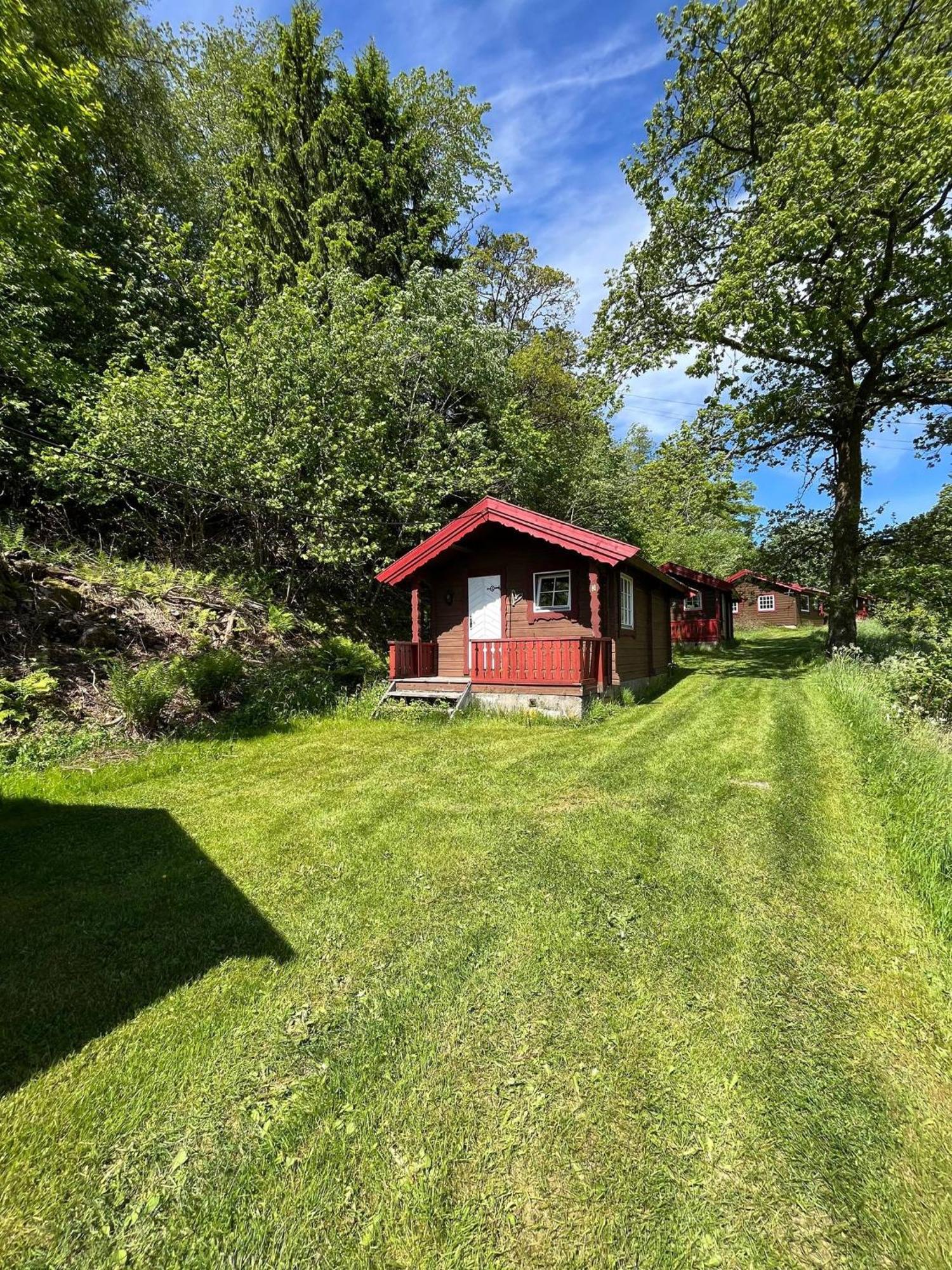 Svindland Camping 克维内斯达尔 外观 照片